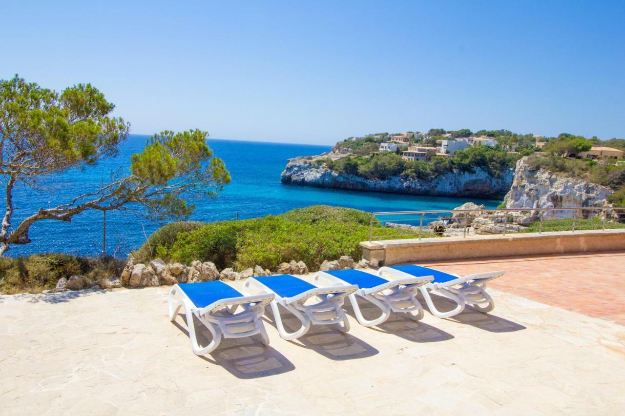 Beautiful Private Villa On The Sea Сантаний Екстериор снимка